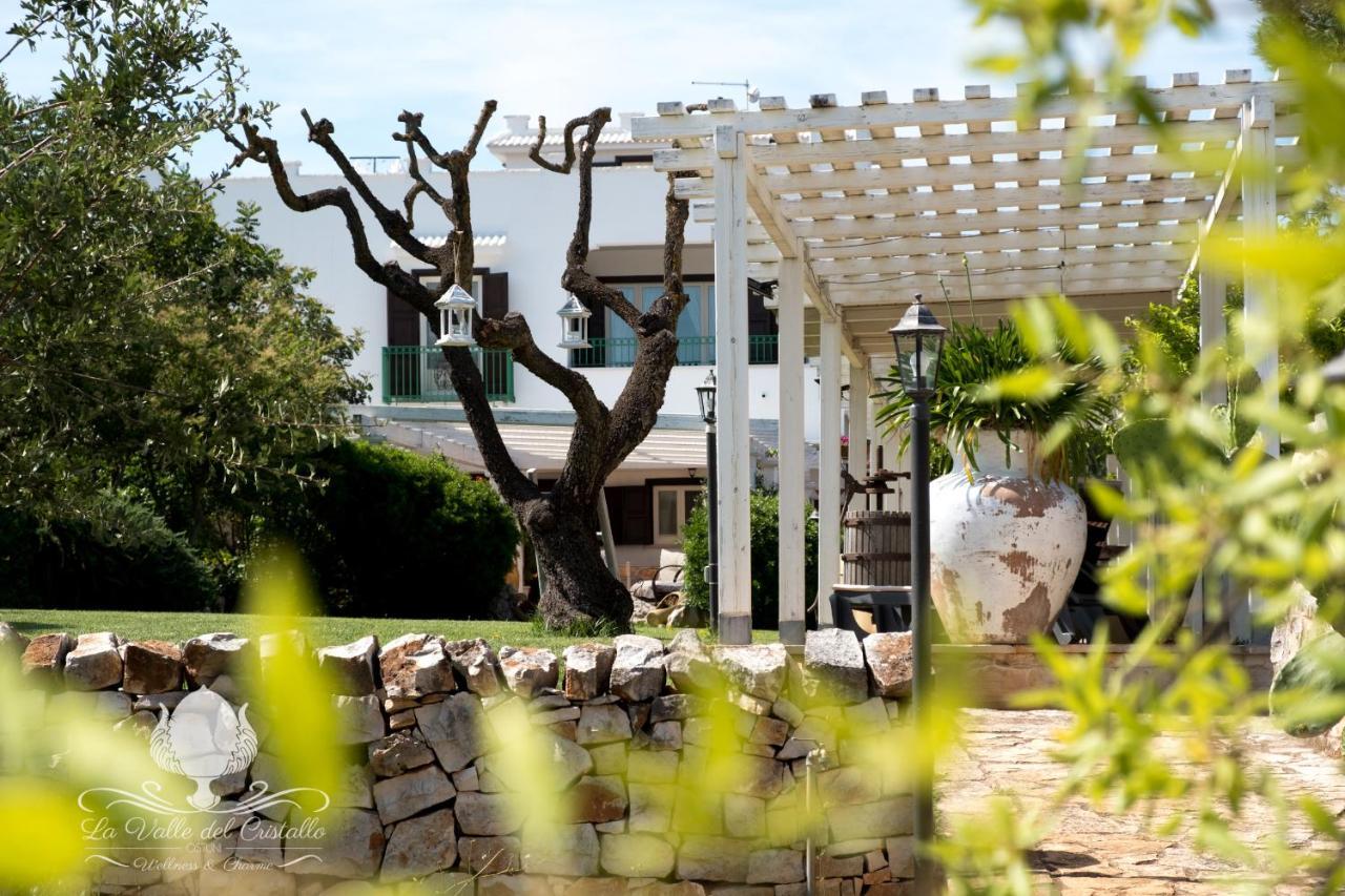 La Valle Del Cristallo Wellness & Charme 오스투니 외부 사진