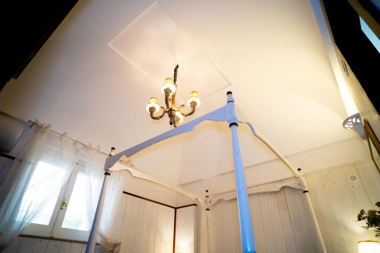 La Valle Del Cristallo Wellness & Charme 오스투니 외부 사진